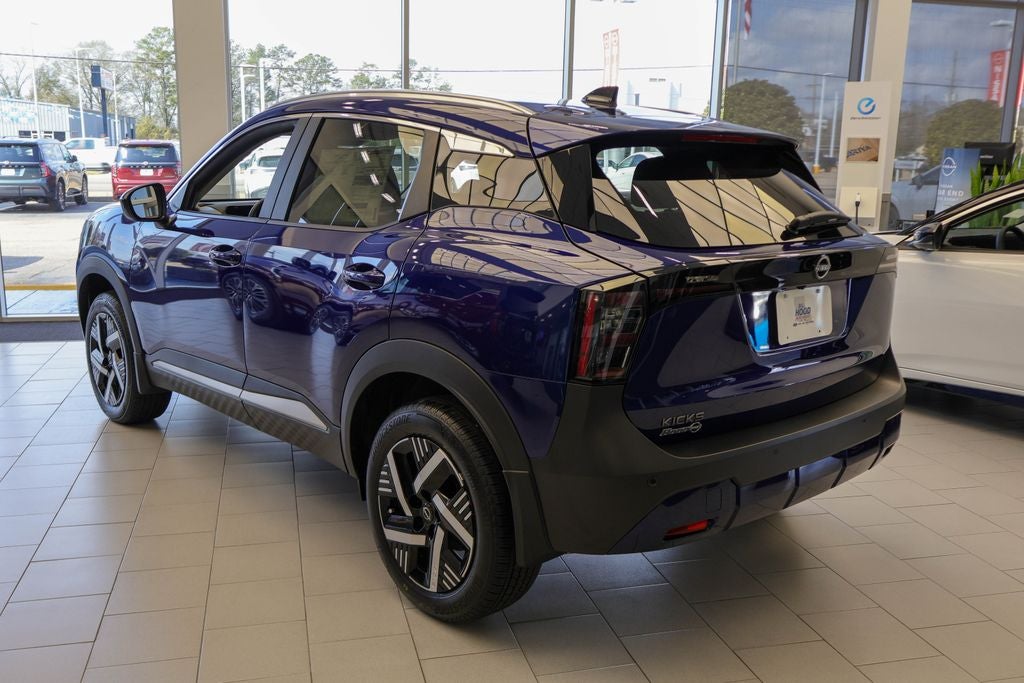 2026 Nissan Kicks SV