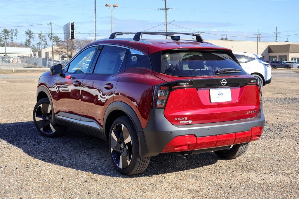 2026 Nissan Kicks SR