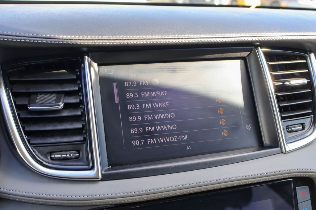 2023 INFINITI QX50 LUXE