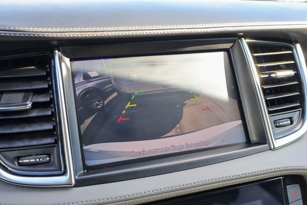 2023 INFINITI QX50 LUXE