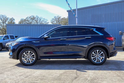 2023 INFINITI QX50 LUXE
