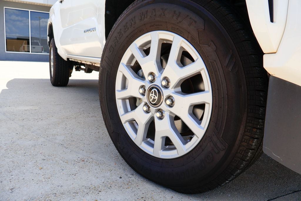 2024 Toyota Tacoma SR5