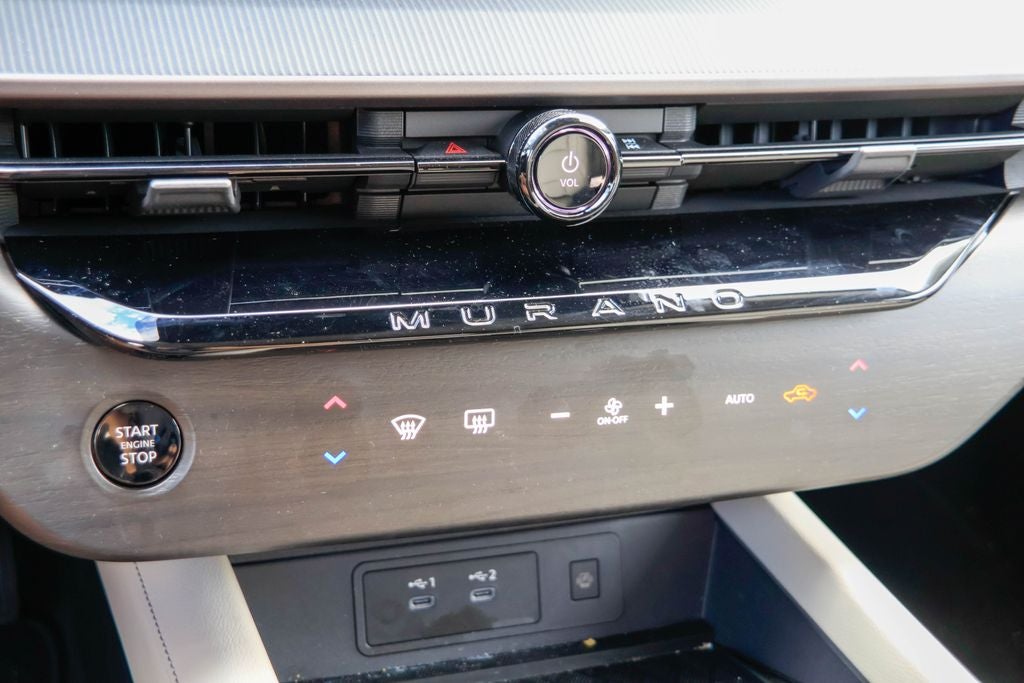 2025 Nissan Murano SV