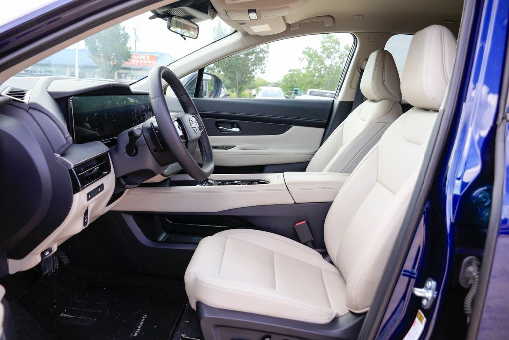 2025 Nissan Murano SV