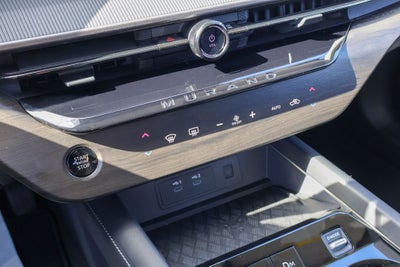 2025 Nissan Murano SV