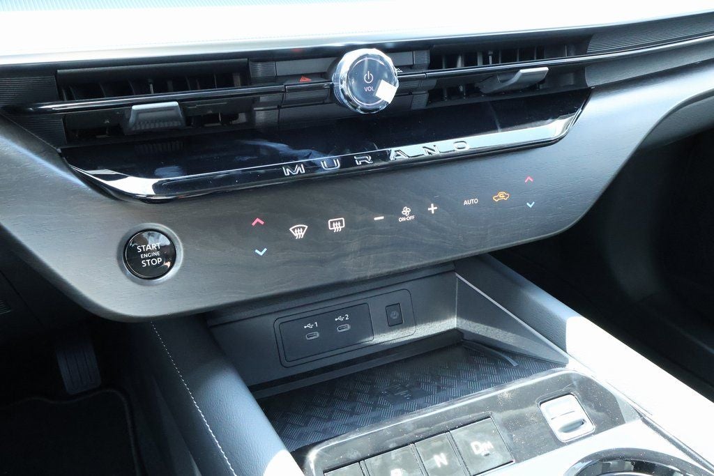 2025 Nissan Murano SL