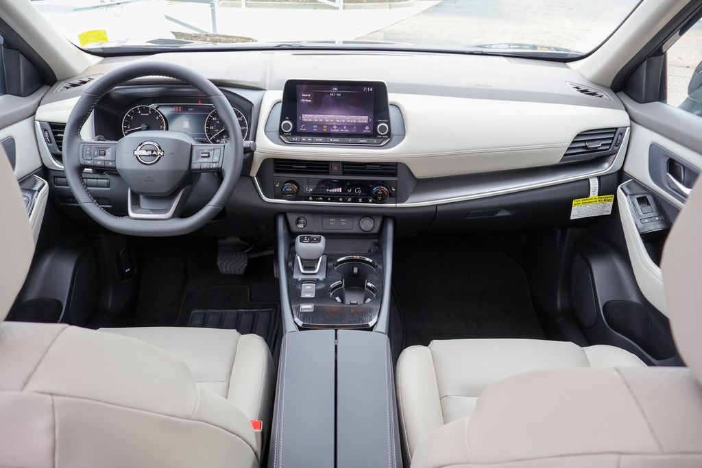 2026 Nissan Rogue Dark Armor