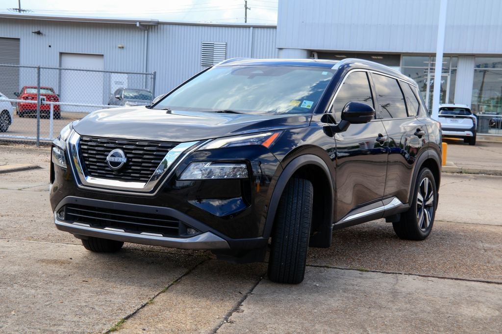 2022 Nissan Rogue SL