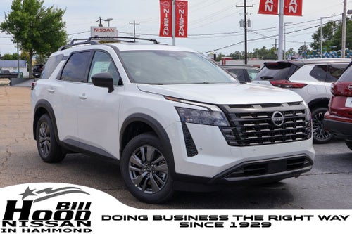 2026 Nissan Pathfinder SV