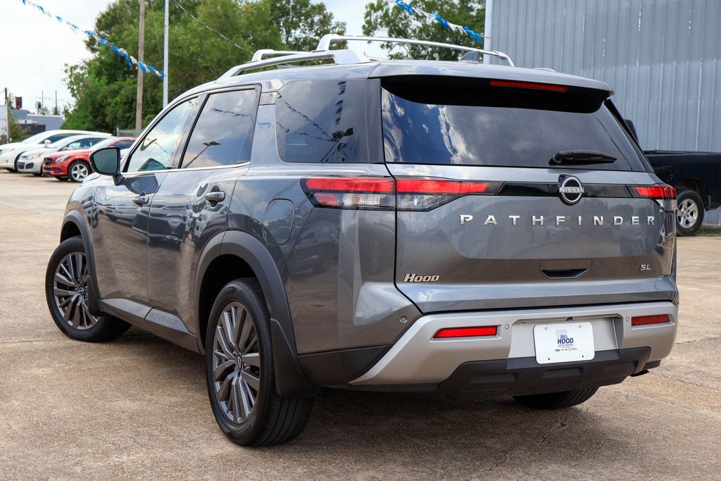 2024 Nissan Pathfinder SL