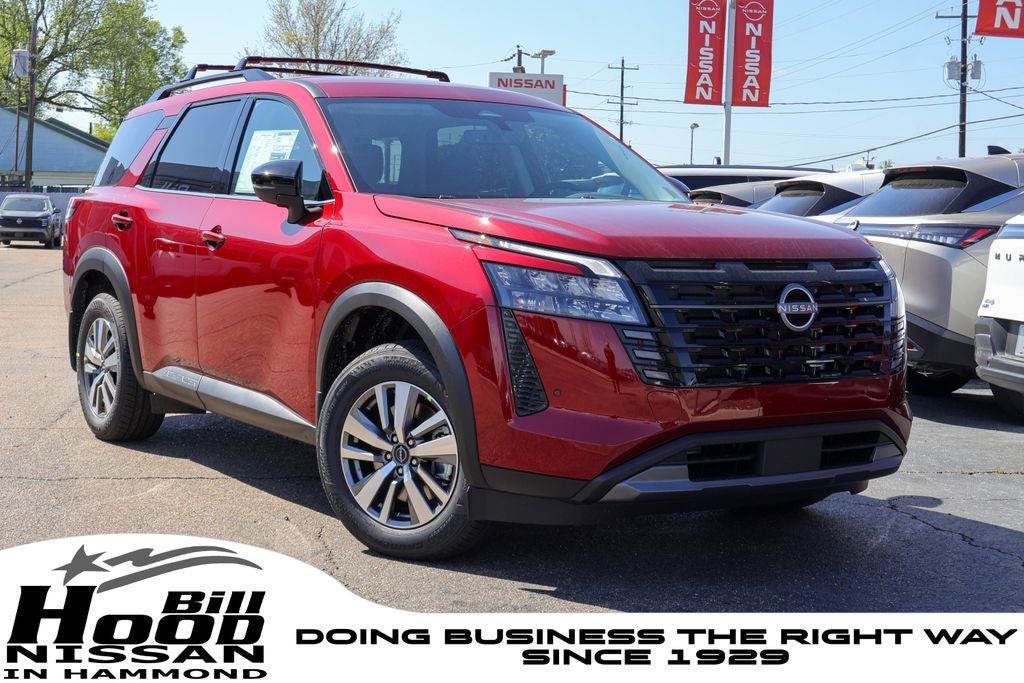 2026 Nissan Pathfinder SL