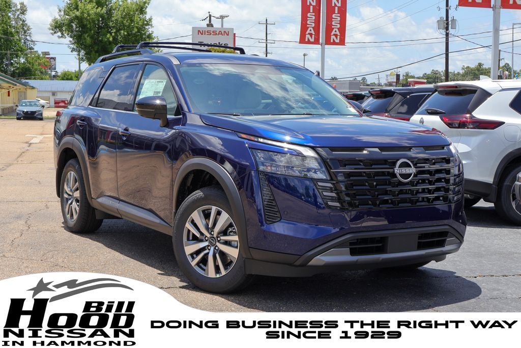 2026 Nissan Pathfinder SL 2WD's photo
