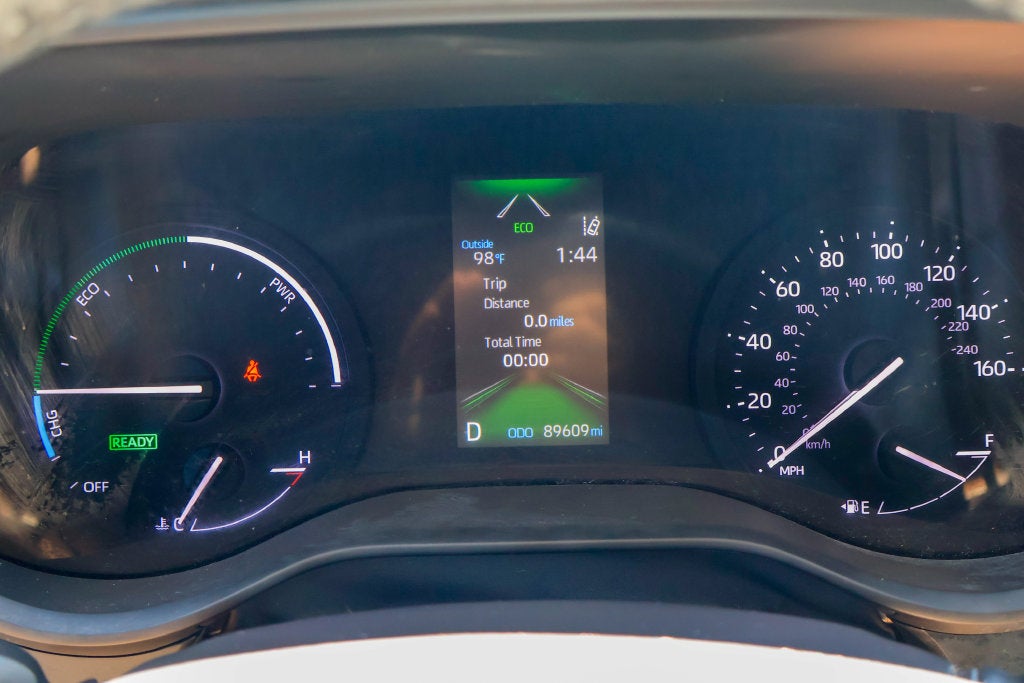 2021 Toyota Sienna XLE 8 Passenger