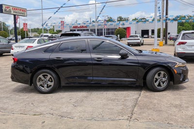 2022 Kia K5 LXS