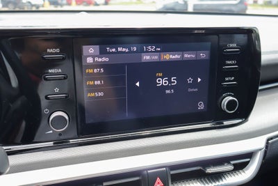 2022 Kia K5 LXS