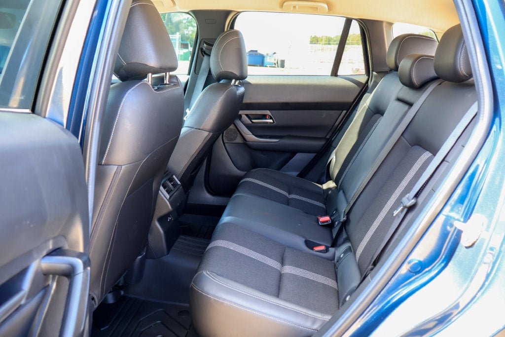 2025 Mazda Mazda CX-50 2.5 S Preferred Package