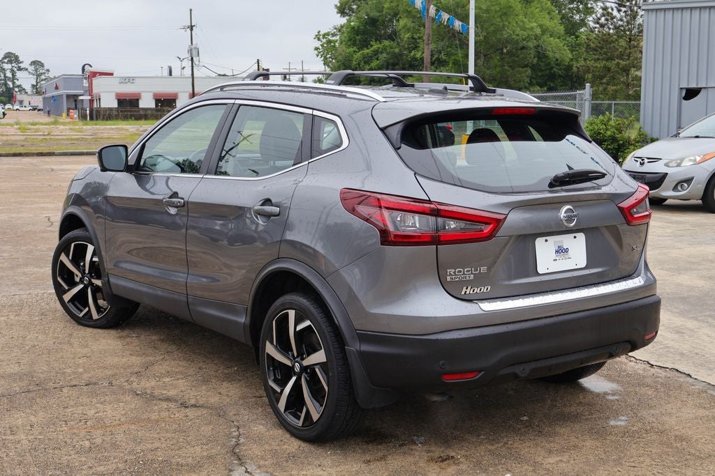 2022 Nissan Rogue Sport SL