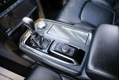 2024 Nissan Armada SV
