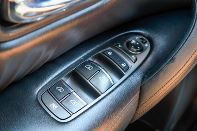 2024 Nissan Armada SV