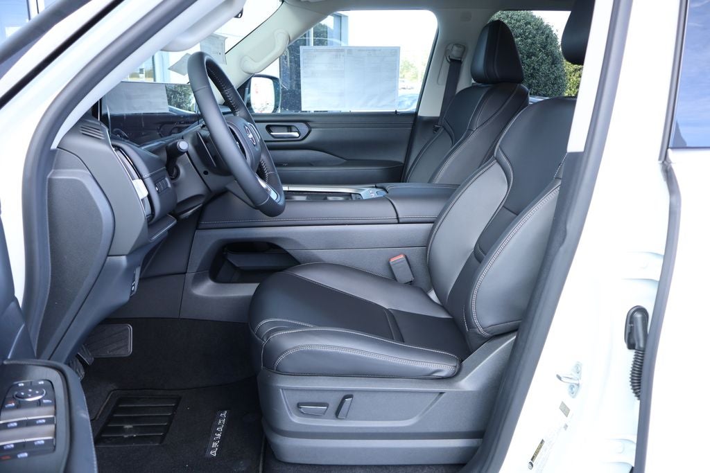 2026 Nissan Armada SV