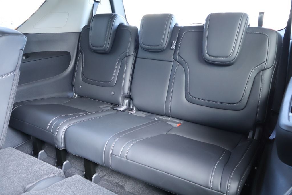 2026 Nissan Armada SV