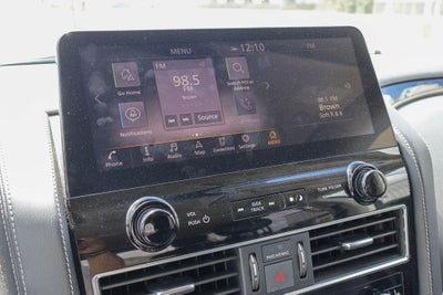 2024 INFINITI QX80 LUXE