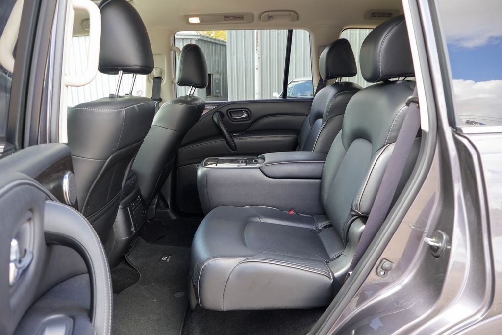 2024 INFINITI QX80 LUXE