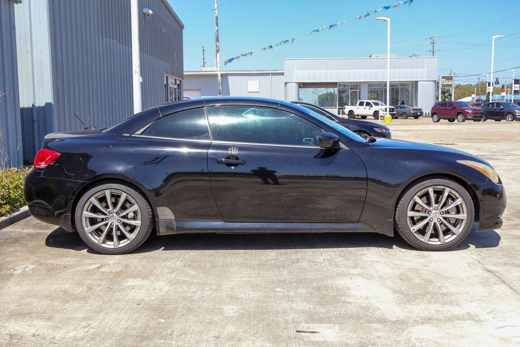 2009 INFINITI G37 Base