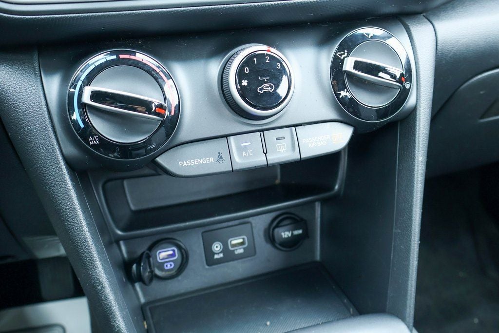 2021 Hyundai Kona SE