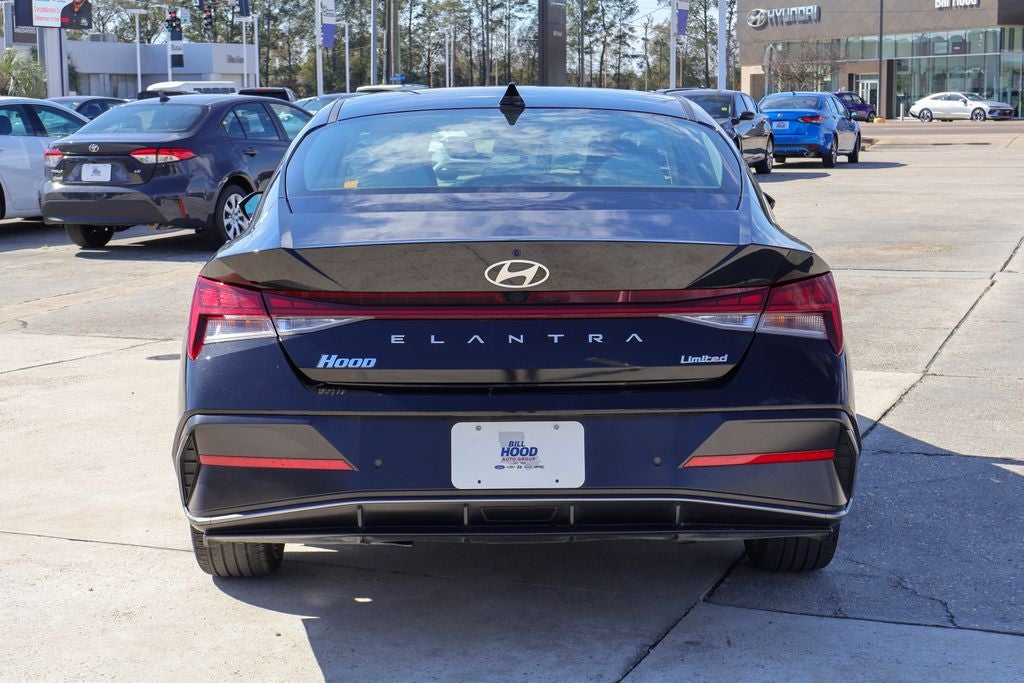 2024 Hyundai Elantra Limited
