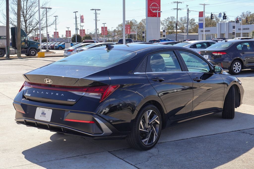 2024 Hyundai Elantra Limited