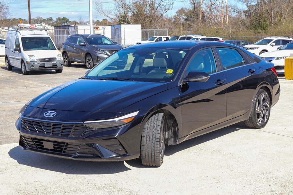 2024 Hyundai Elantra Limited