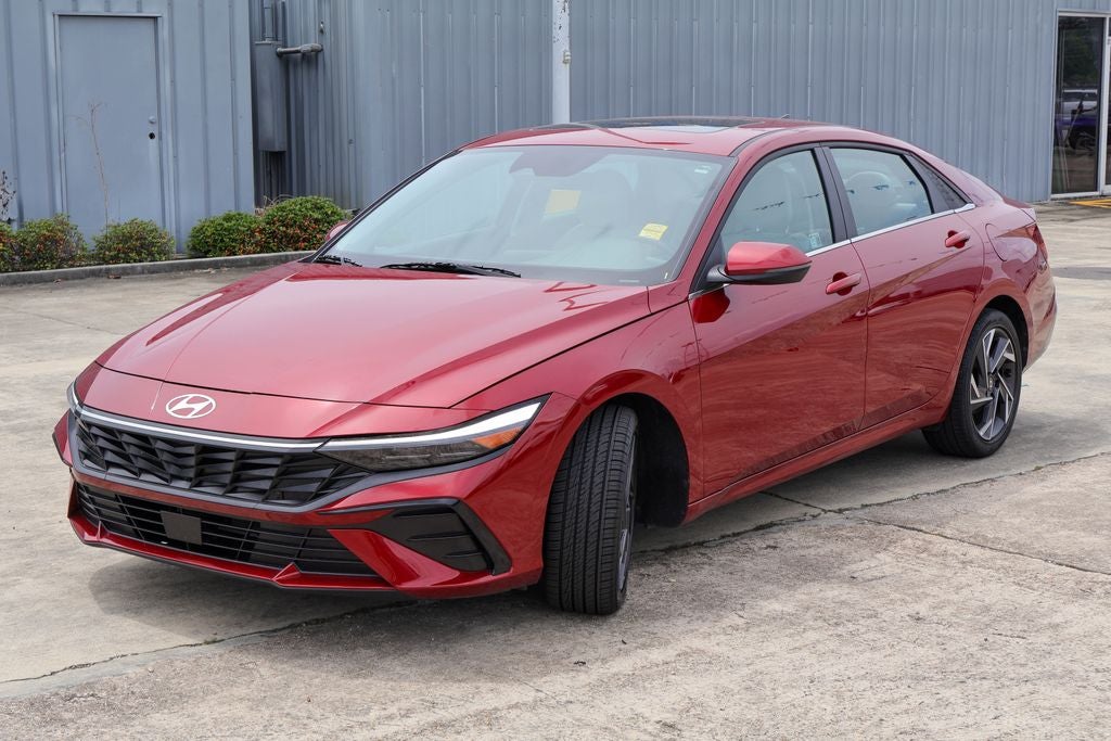 2025 Hyundai Elantra Limited