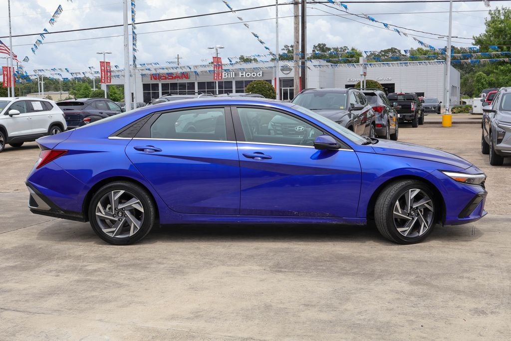 2025 Hyundai Elantra Limited