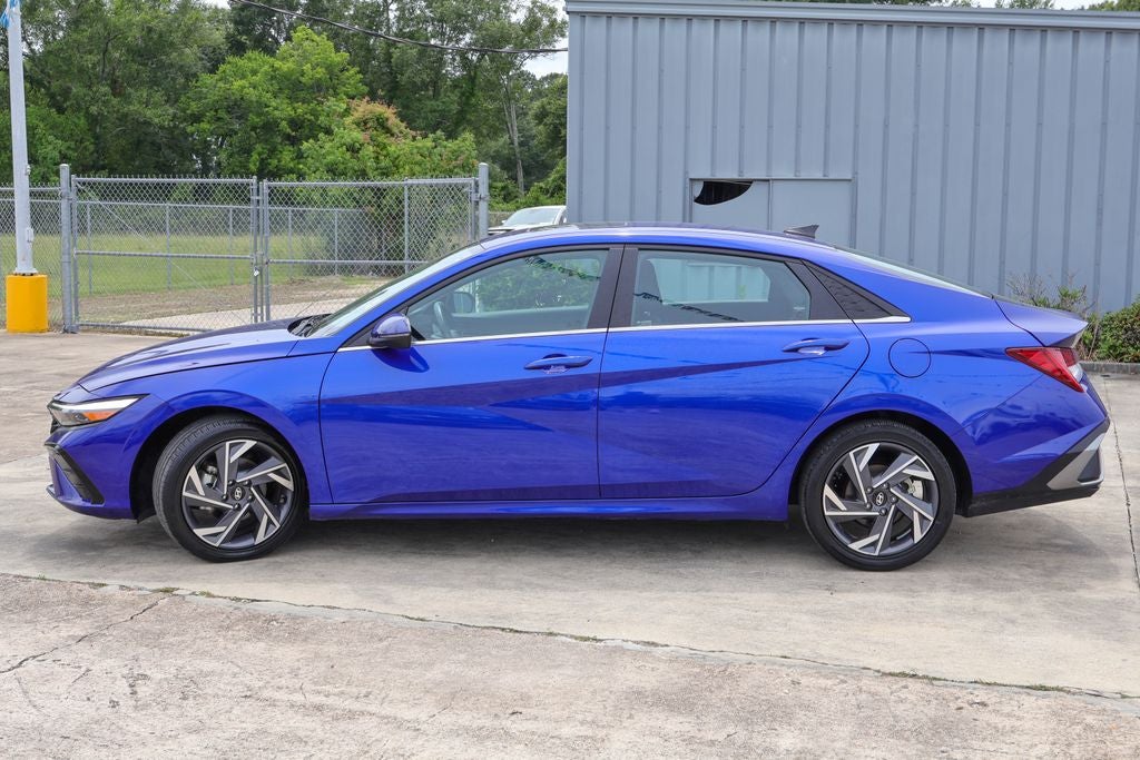 2025 Hyundai Elantra Limited