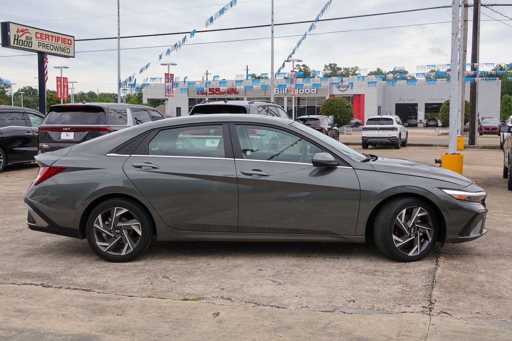 2025 Hyundai Elantra Limited