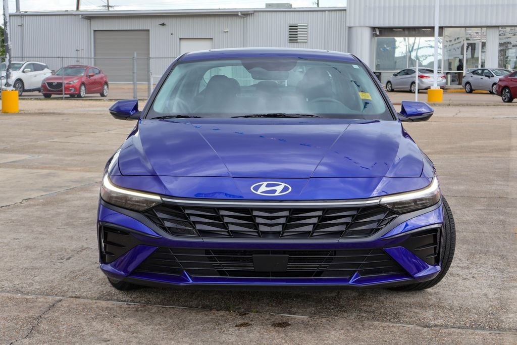 2025 Hyundai Elantra Limited