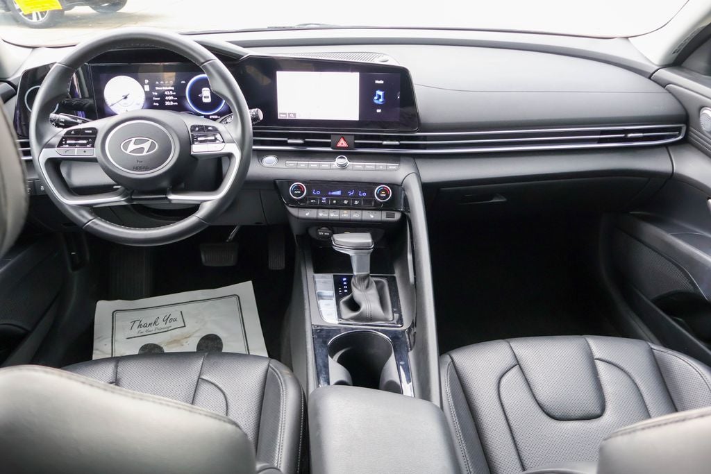 2025 Hyundai Elantra Limited
