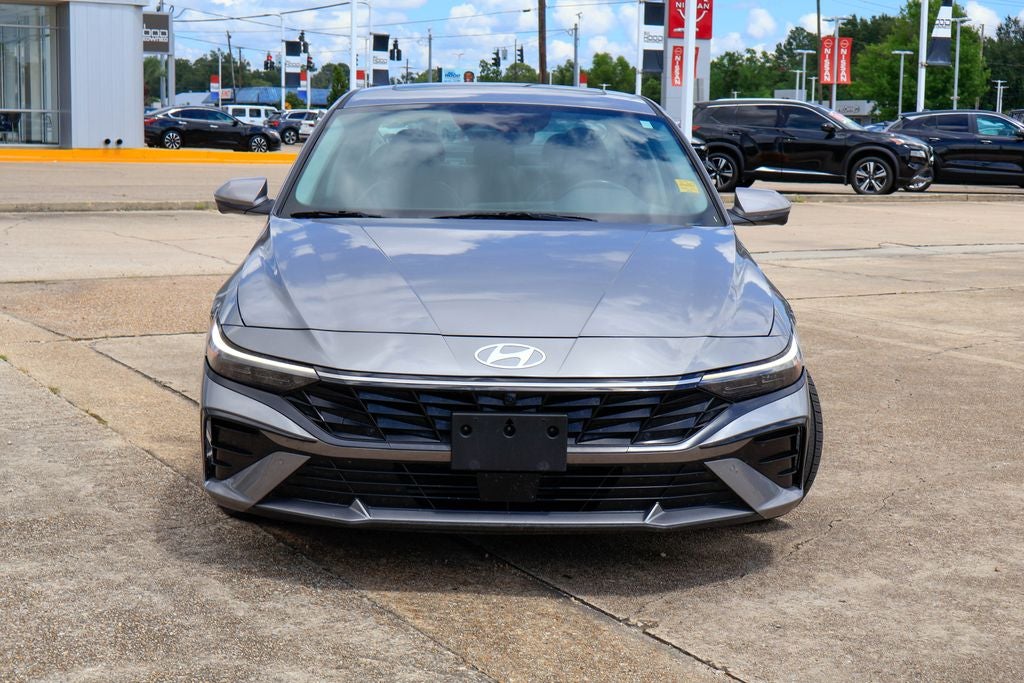 2024 Hyundai Elantra Limited