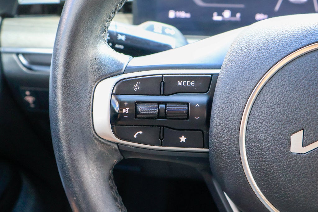 2025 Kia K5 EX