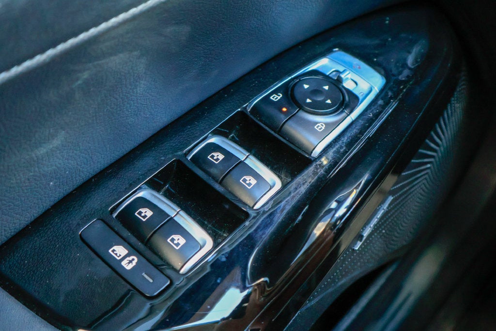 2025 Kia K5 EX