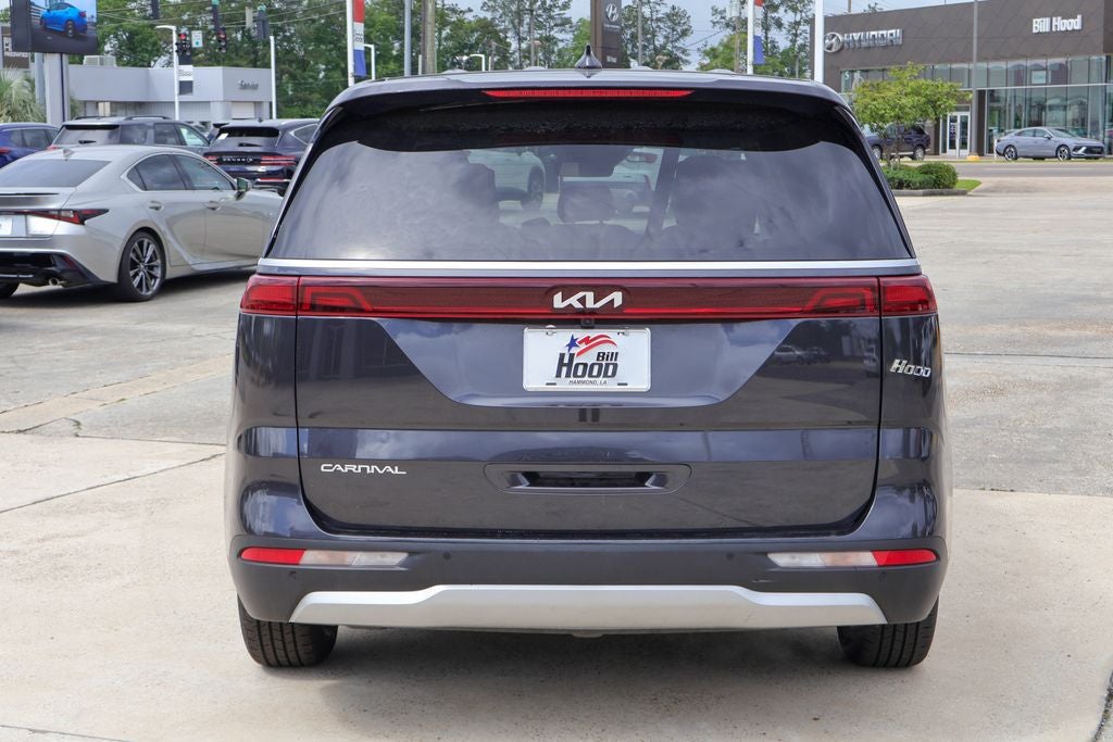2024 Kia Carnival LX