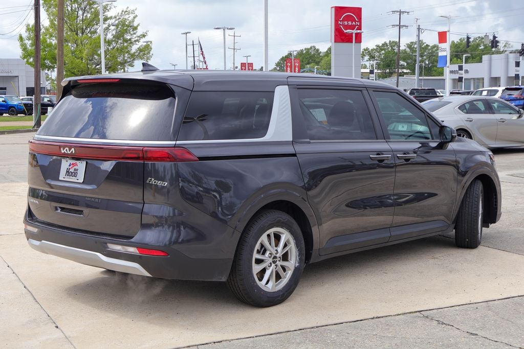 2024 Kia Carnival LX