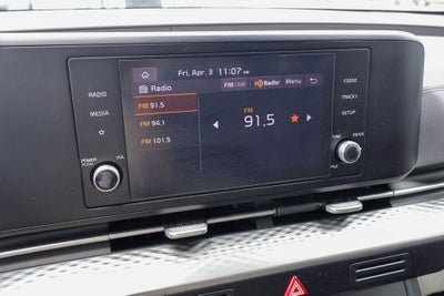 2024 Kia Carnival LX