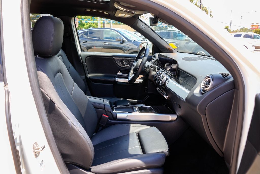 2025 Mercedes-Benz GLB GLB 250 4MATIC®