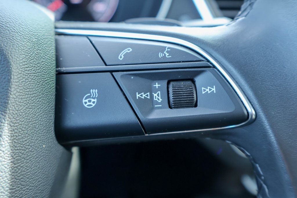 2023 Audi Q5 45 S line Premium quattro