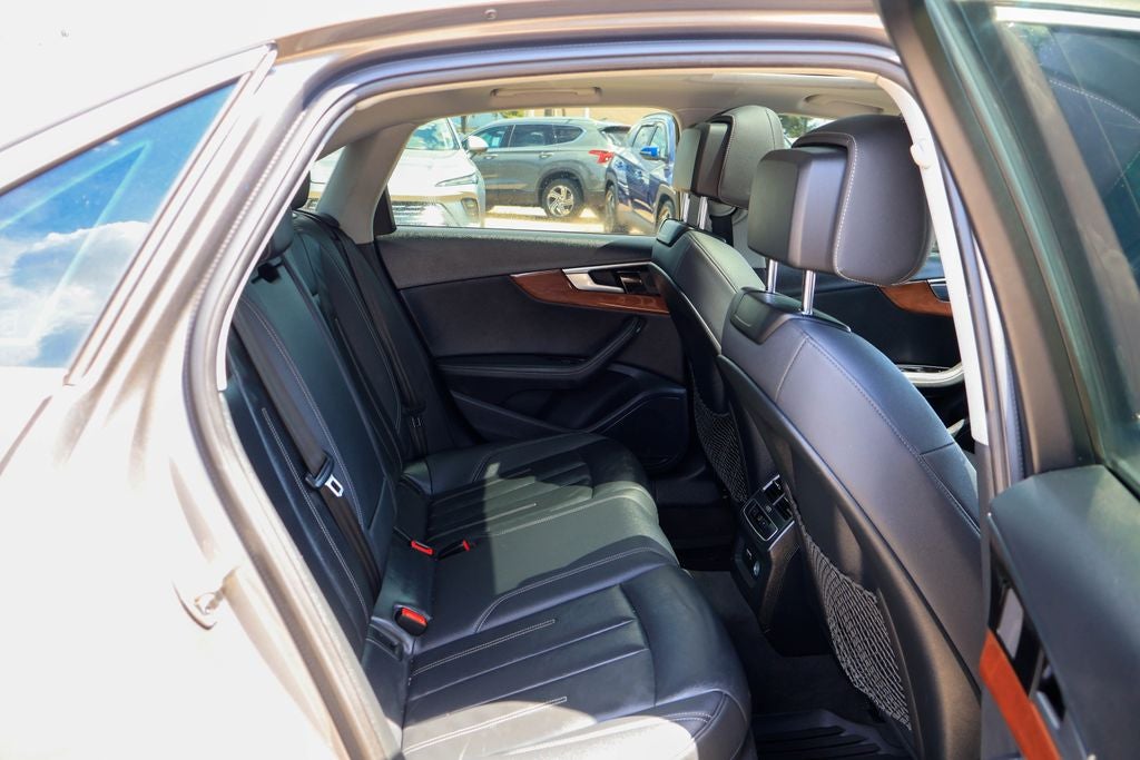 2022 Audi A4 40 Premium Plus quattro