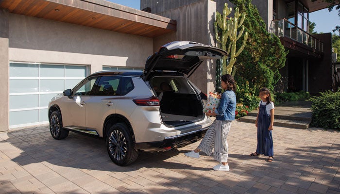 Bill Hood Nissan in Hammond LA